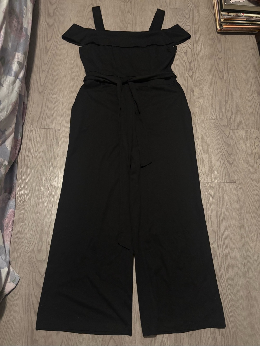 NY&CO size XL petite Black Cold Shoulder Wide Leg Jumpsuit